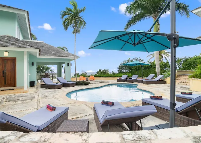 Hospitality Expert Greens 4br Pool